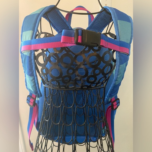 Excellent like new condition Ivivva backpack - Picture 2 of 7